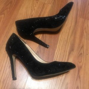 Zara sued  embroidered black women high heels shoes 
Size 6